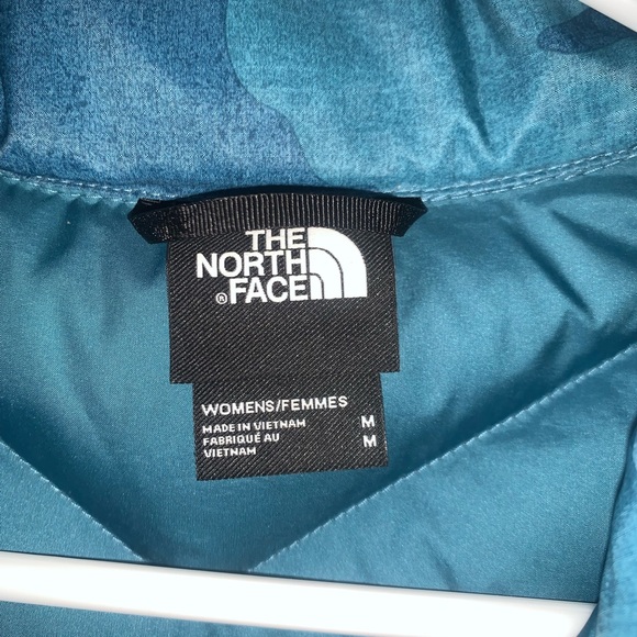 The North Face Blue Cameo Womens Puffer Vest - Picture 6 of 10